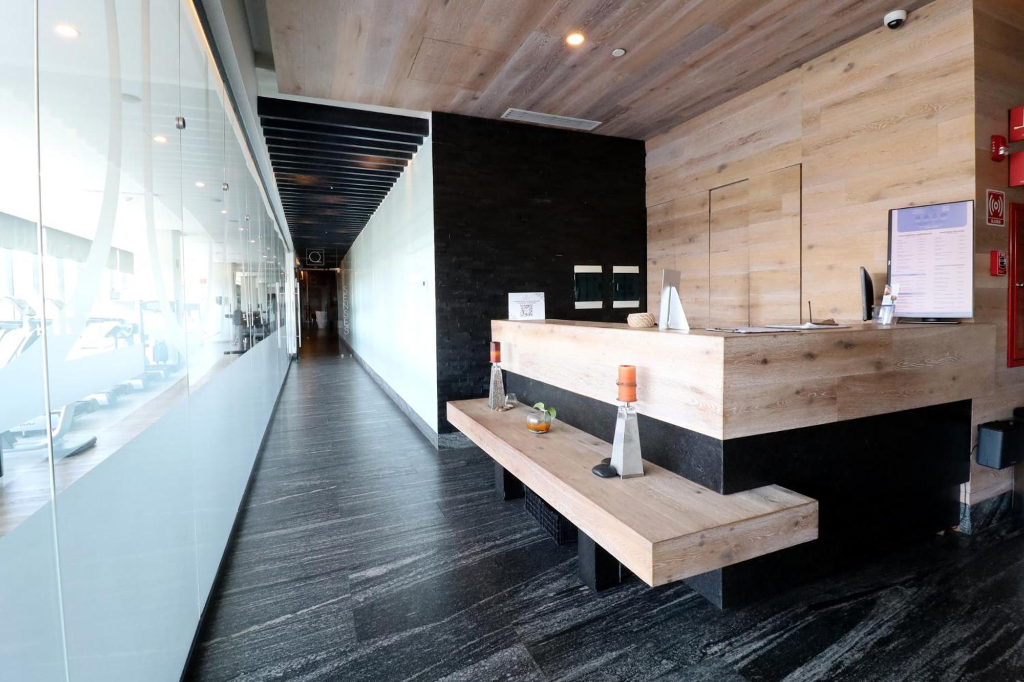 Quartz Hotel & Spa Тихуана Екстериор снимка