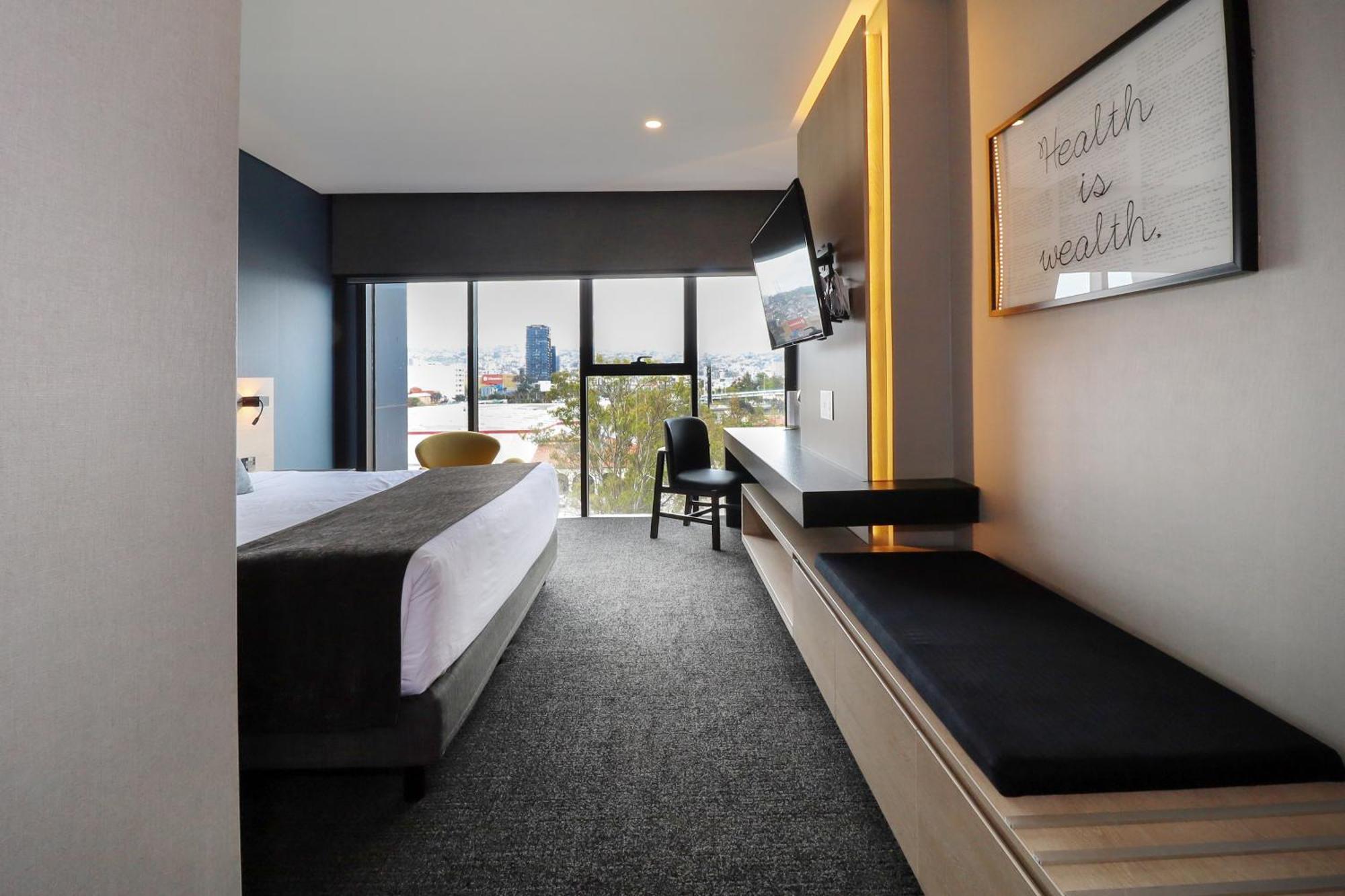 Quartz Hotel & Spa Тихуана Екстериор снимка